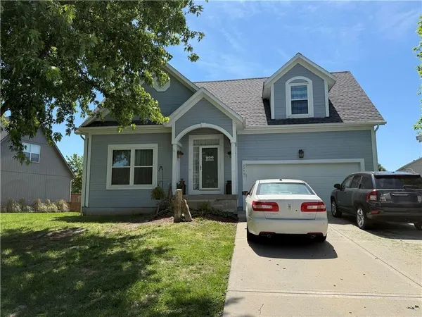 $400,000 | 20461 West 201st Street, Spring Hill, KS 66083