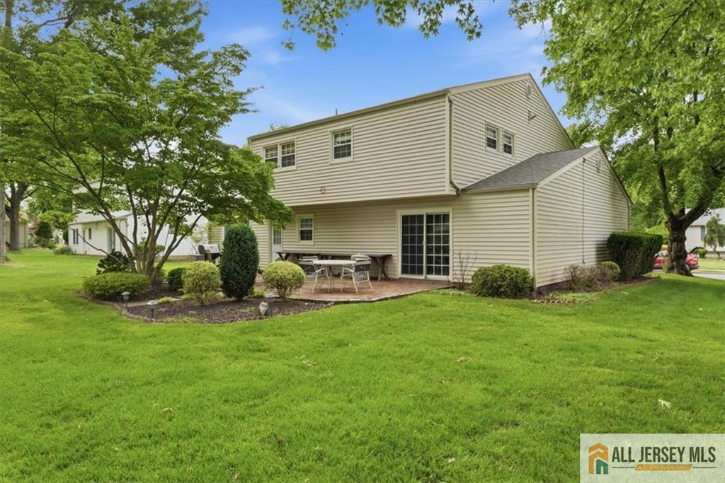 46 Lynnwood Road Edison, NJ 08820 - Photo 51 of 61