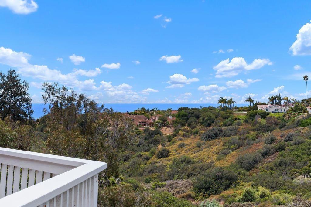 5942 Sagebrush Road La Jolla, CA 92037 - Photo 21 of 25