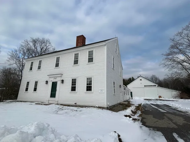 $3,500 | 454 Main Street, Fremont, NH 03044