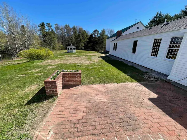 $3,500 | 454 Main Street, Fremont, NH 03044