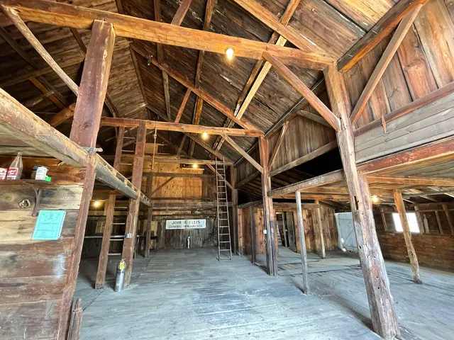 $3,500 | 454 Main Street, Fremont, NH 03044