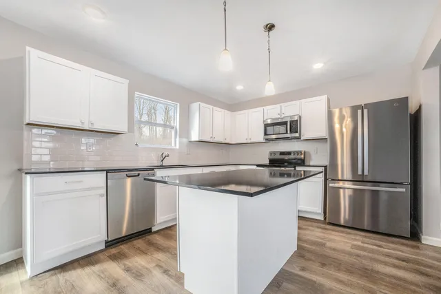 $324,900 | 58664 Swenson Street, Mattawan, MI 49071