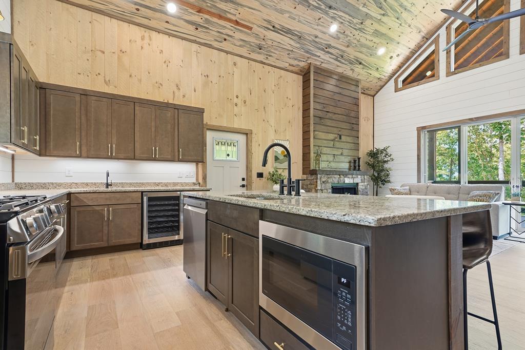148 Virginia Drive Blue Ridge, GA 30513 - Photo 10 of 50 Gallery Image 10