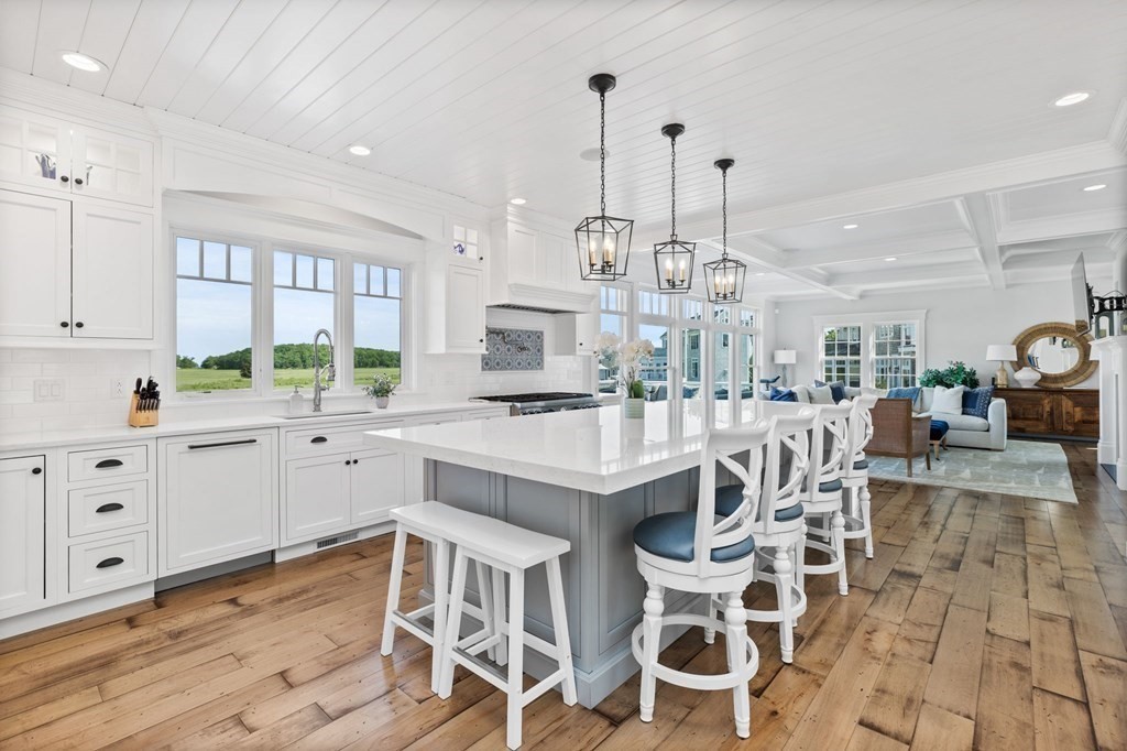 25 Bayberry Road Scituate, MA 02066 - Photo 4 of 42