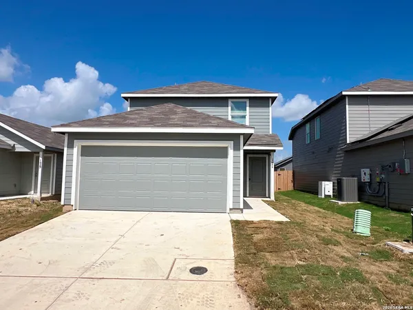 $1,895 | 171 Pastar Falls, Seguin, TX 78155