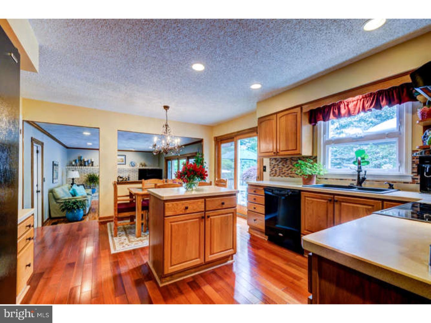 93 Albemarle Road Hamilton, NJ 08690 - Photo 8 of 25 Kitchen