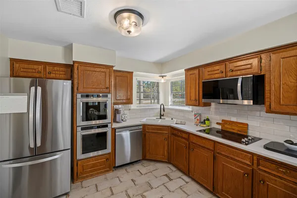 $329,999 | 26307 South Hillside Drive, Spring, TX 77386