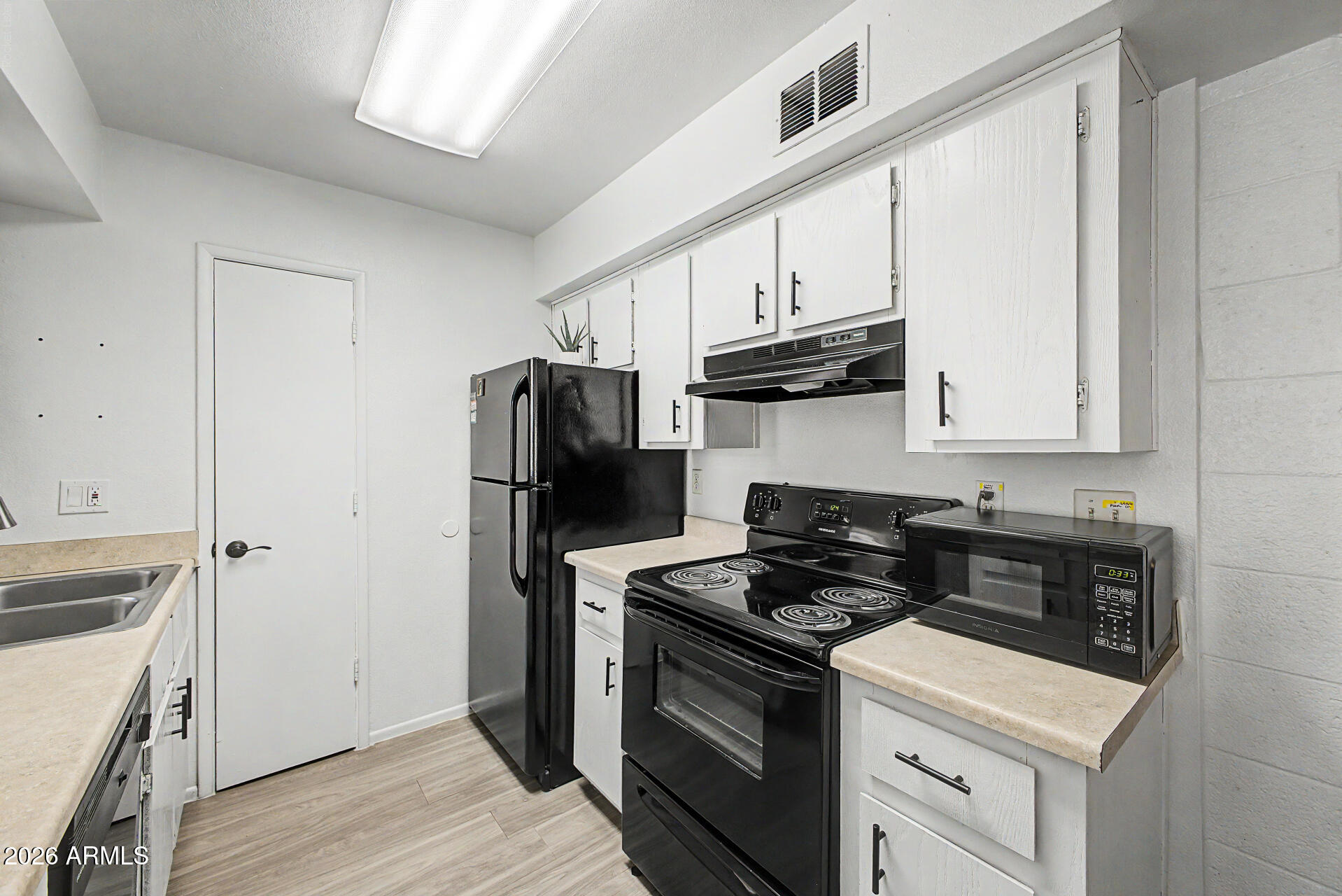 2625 East Indian School Road, Unit 217 Phoenix, AZ 85016 - Photo 8 of 31 11 - Indian School