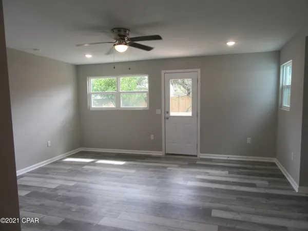 $1,595 | 9823 Clarence Street, Panama City Beach, FL 32407