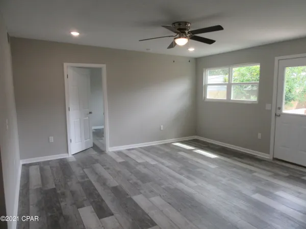 $1,595 | 9823 Clarence Street, Panama City Beach, FL 32407