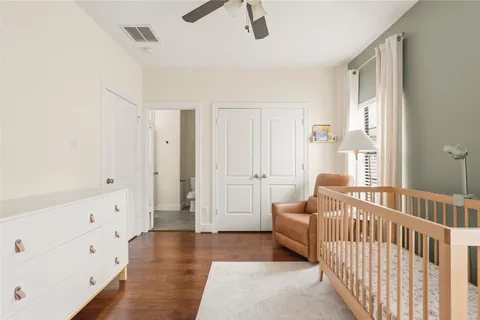 $429,999 | 836 Garden Oaks Terrace, Houston, TX 77018