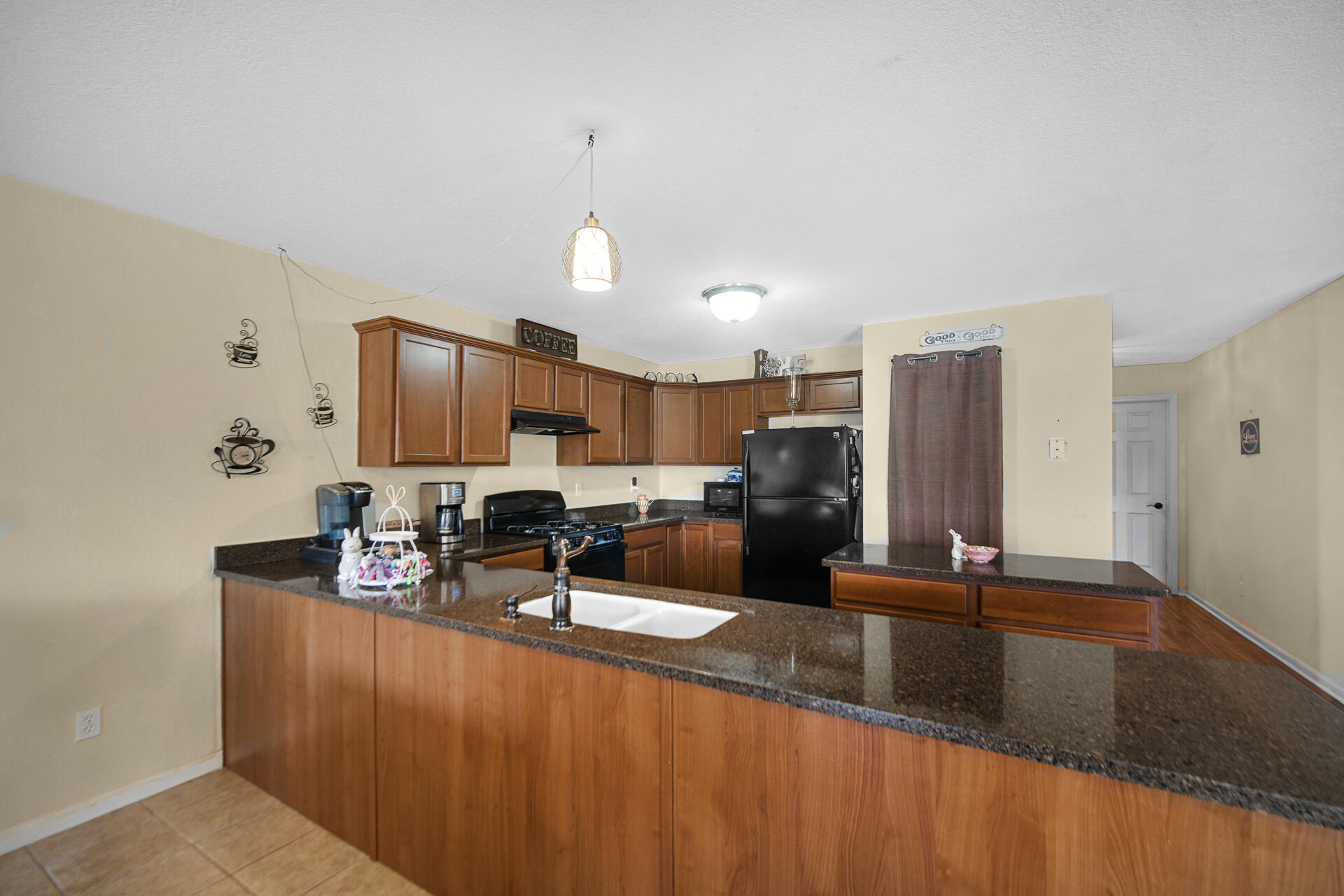 323 East 129th Place Crown Point, IN 46307 - Photo 3 of 25 1920x1280