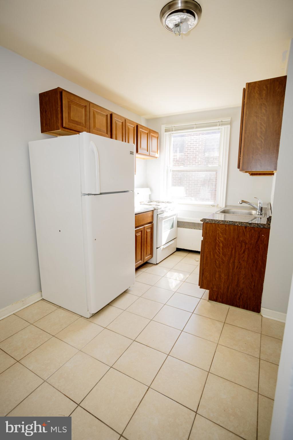 8246 Temple Road Philadelphia, PA 19150 - Photo 17 of 34