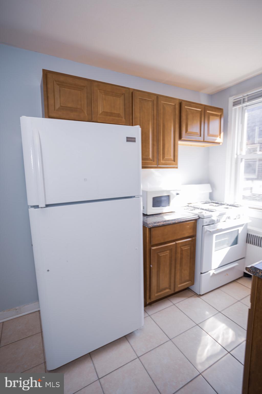 8246 Temple Road Philadelphia, PA 19150 - Photo 18 of 34