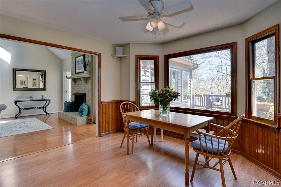 110 Westminster Place Williamsburg, VA 23188 - Photo 28 of 50 a view of a livingroom with furniture window and wooden floor