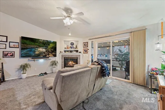 $350,000 | 1417 Lois Lane, Nampa, ID 83686