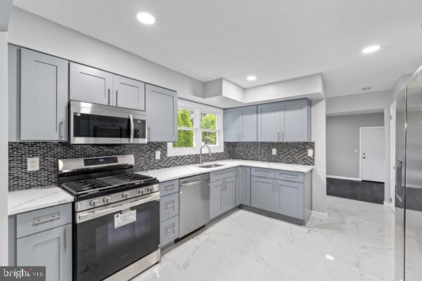 2164 Wh-ham Square Hamilton, NJ 08690 - Photo 4 of 40 New Kitchen with new SS appliances