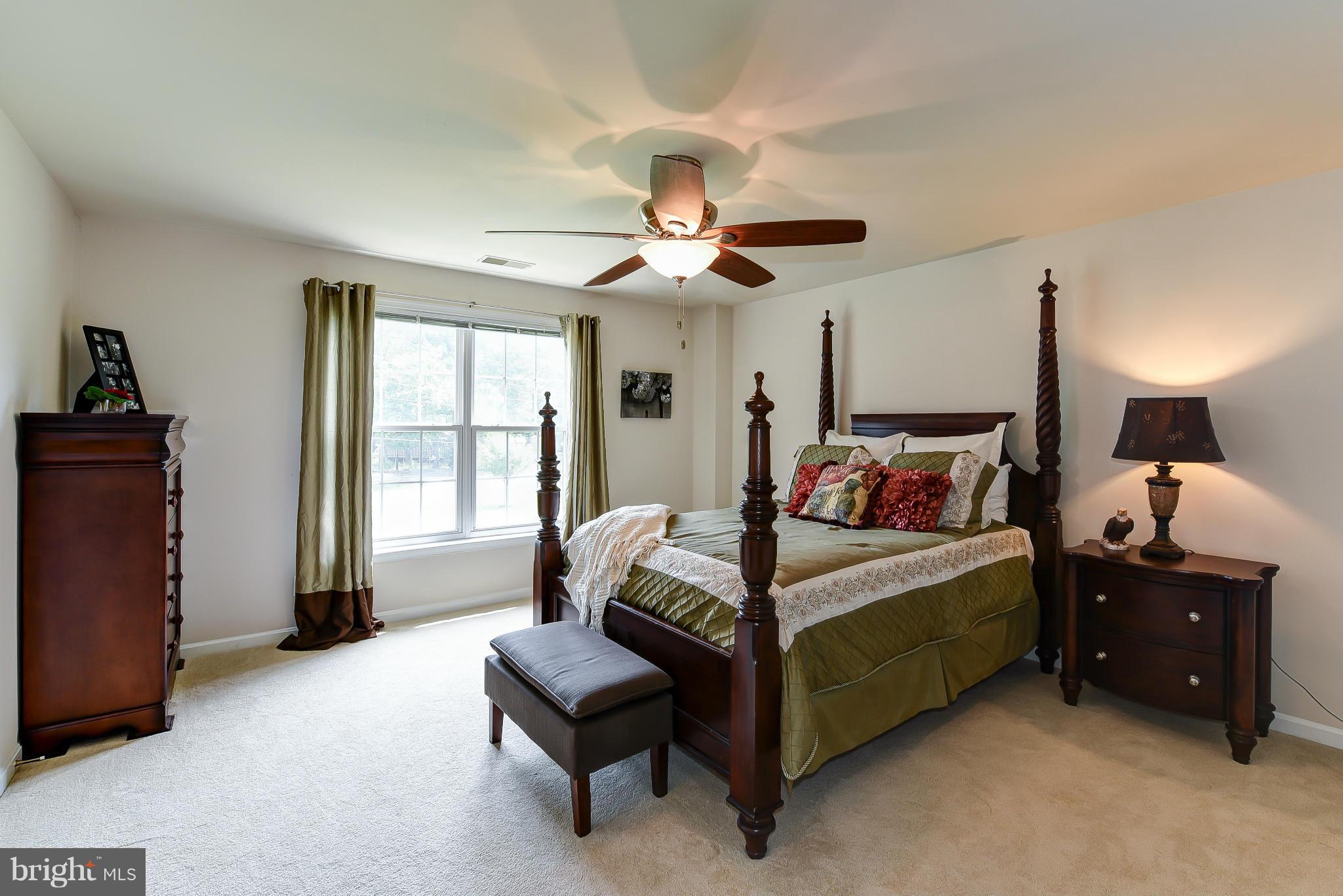 8109 Sinclair Mill Road Manassas, VA 20112 - Photo 18 of 29 Bedroom