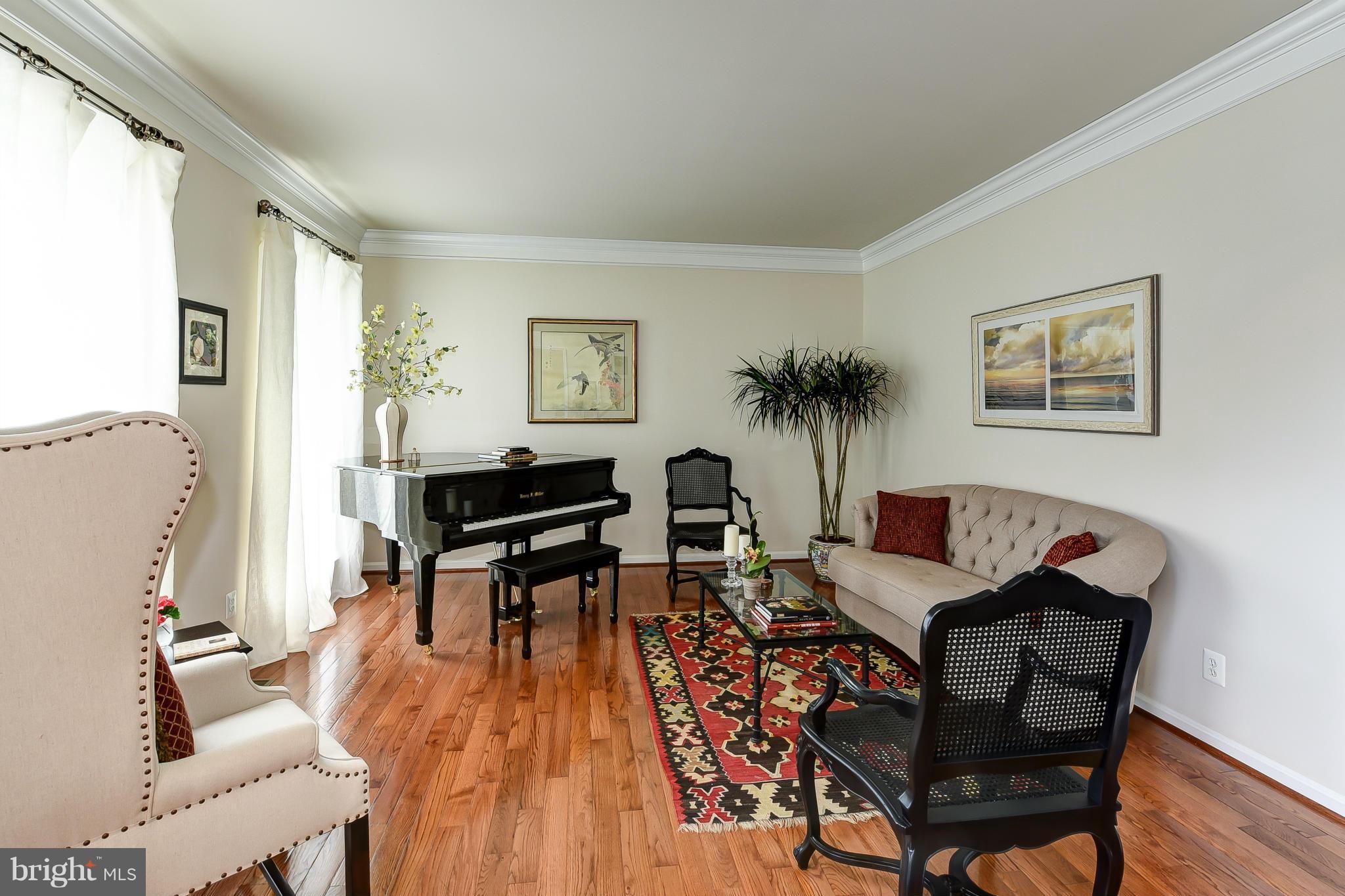 8109 Sinclair Mill Road Manassas, VA 20112 - Photo 3 of 29 Formal Living Room
