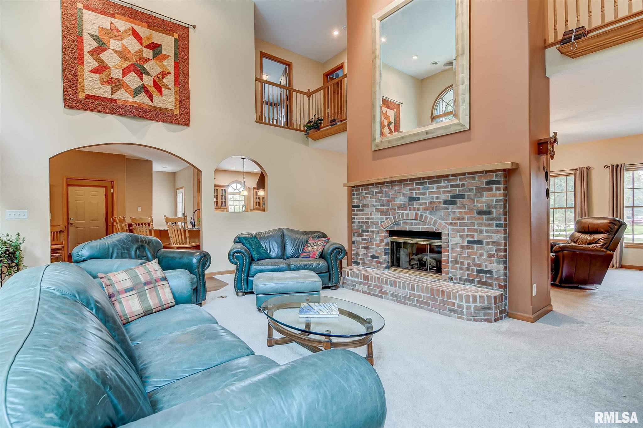 25 Woodland Trail Rochester, IL 62563 - Photo 5 of 50