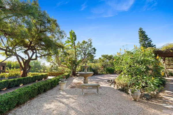 $4,100,000 | 3369 Rocking Horse Circle, Encinitas, CA 92024