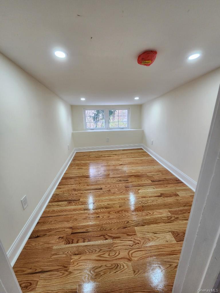 20 North Ravine Road Kings Point, NY 11023 - Photo 34 of 49 a view of empty room with window