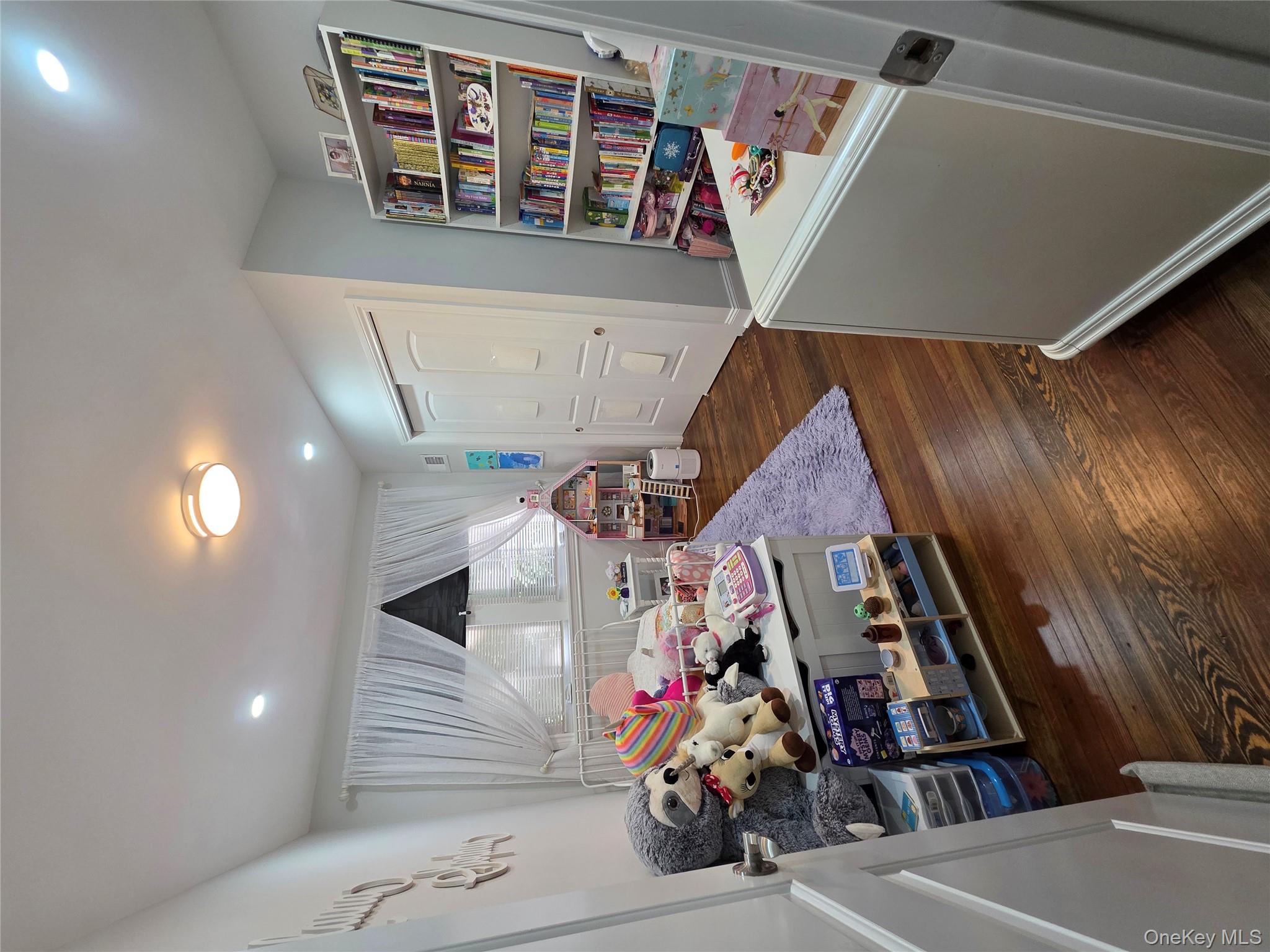 20 North Ravine Road Kings Point, NY 11023 - Photo 46 of 49 a room with furniture and gym equipment