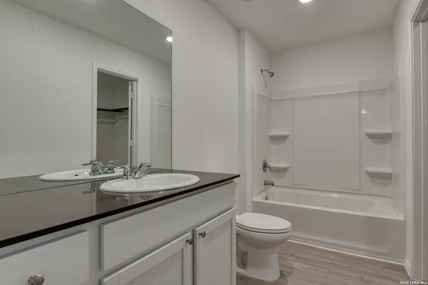 $1,549 | 3614 Millbrook Way, San Antonio, TX 78245