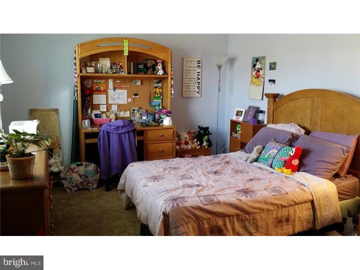 97 Hartford Road Sewell, NJ 08080 - Photo 8 of 10
