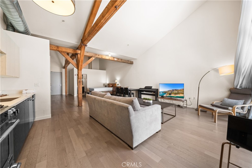 527 Molino Street, Unit 213 Los Angeles, CA 90013 - Photo 14 of 36