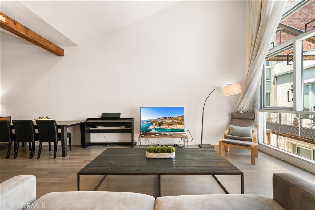 527 Molino Street, Unit 213 Los Angeles, CA 90013 - Photo 15 of 36