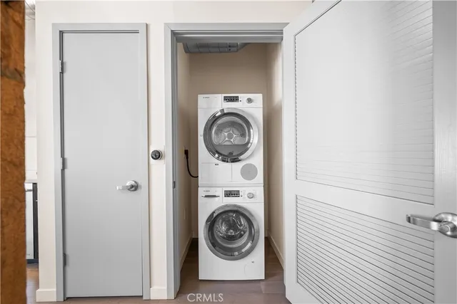 $699,000 | 527 Molino Street, Unit 213, Los Angeles, CA 90013