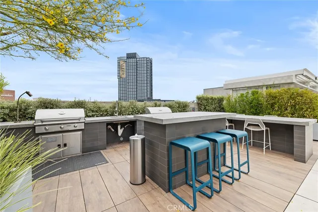 $699,000 | 527 Molino Street, Unit 213, Los Angeles, CA 90013