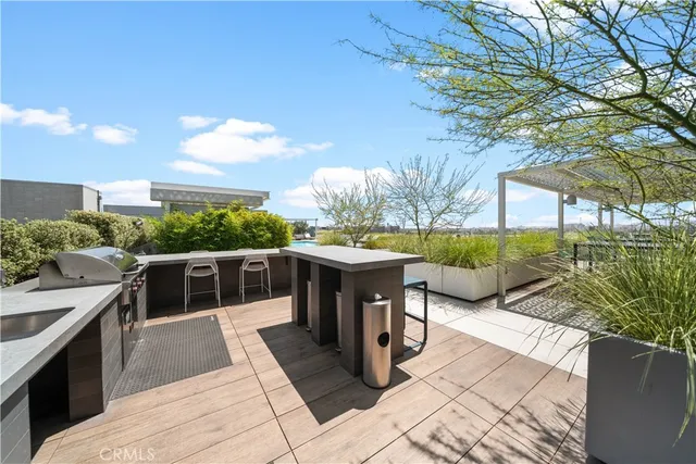 $699,000 | 527 Molino Street, Unit 213, Los Angeles, CA 90013