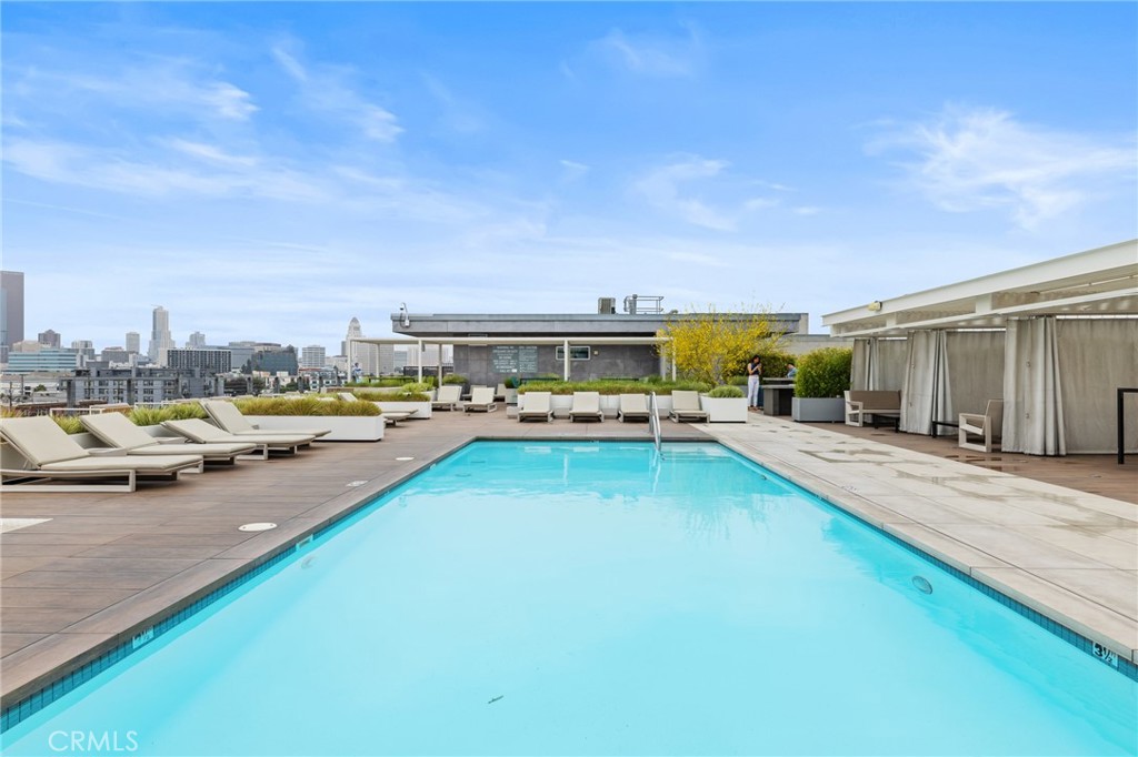 527 Molino Street, Unit 213 Los Angeles, CA 90013 - Photo 23 of 36