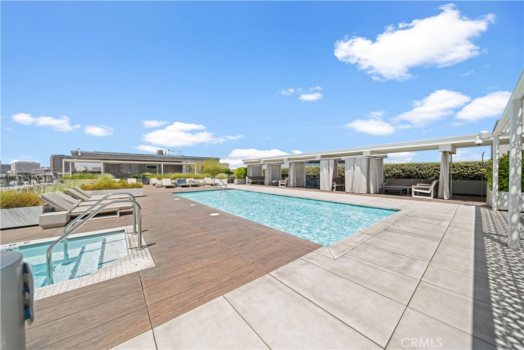 527 Molino Street, Unit 213 Los Angeles, CA 90013 - Photo 24 of 36