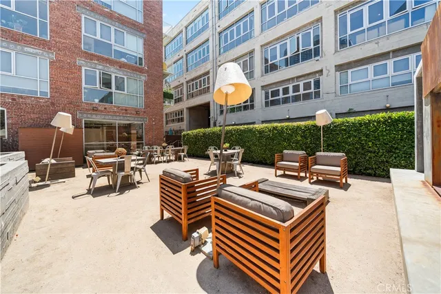 $699,000 | 527 Molino Street, Unit 213, Los Angeles, CA 90013