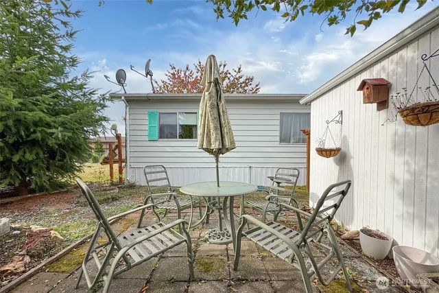 $122,000 | 42 Juniper Mobile Estate, Sequim, WA 98382