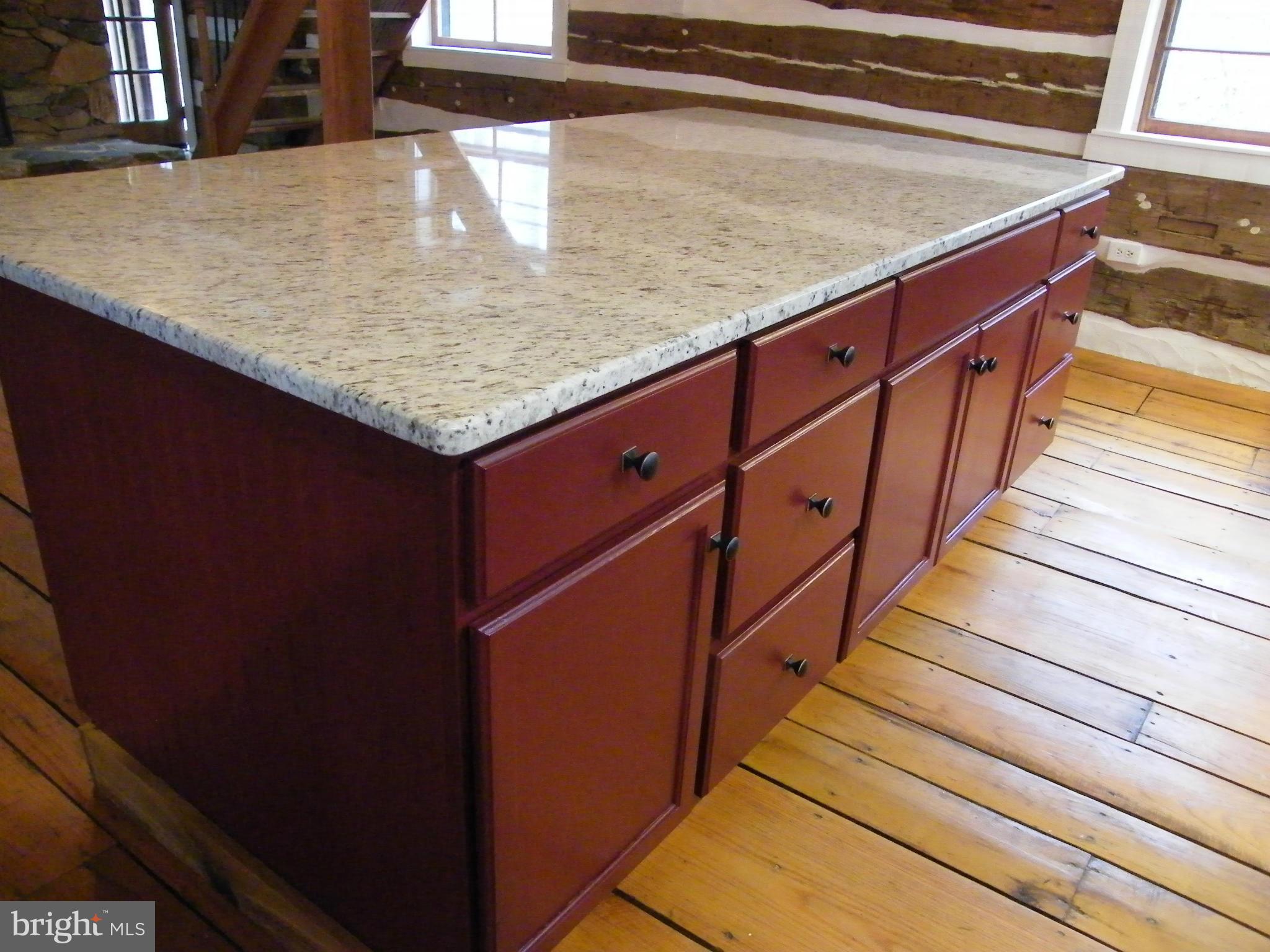 13261 Wilt Store Road Leesburg, VA 20176 - Photo 5 of 30 Large Center Island- Granite- dual sided cabinets