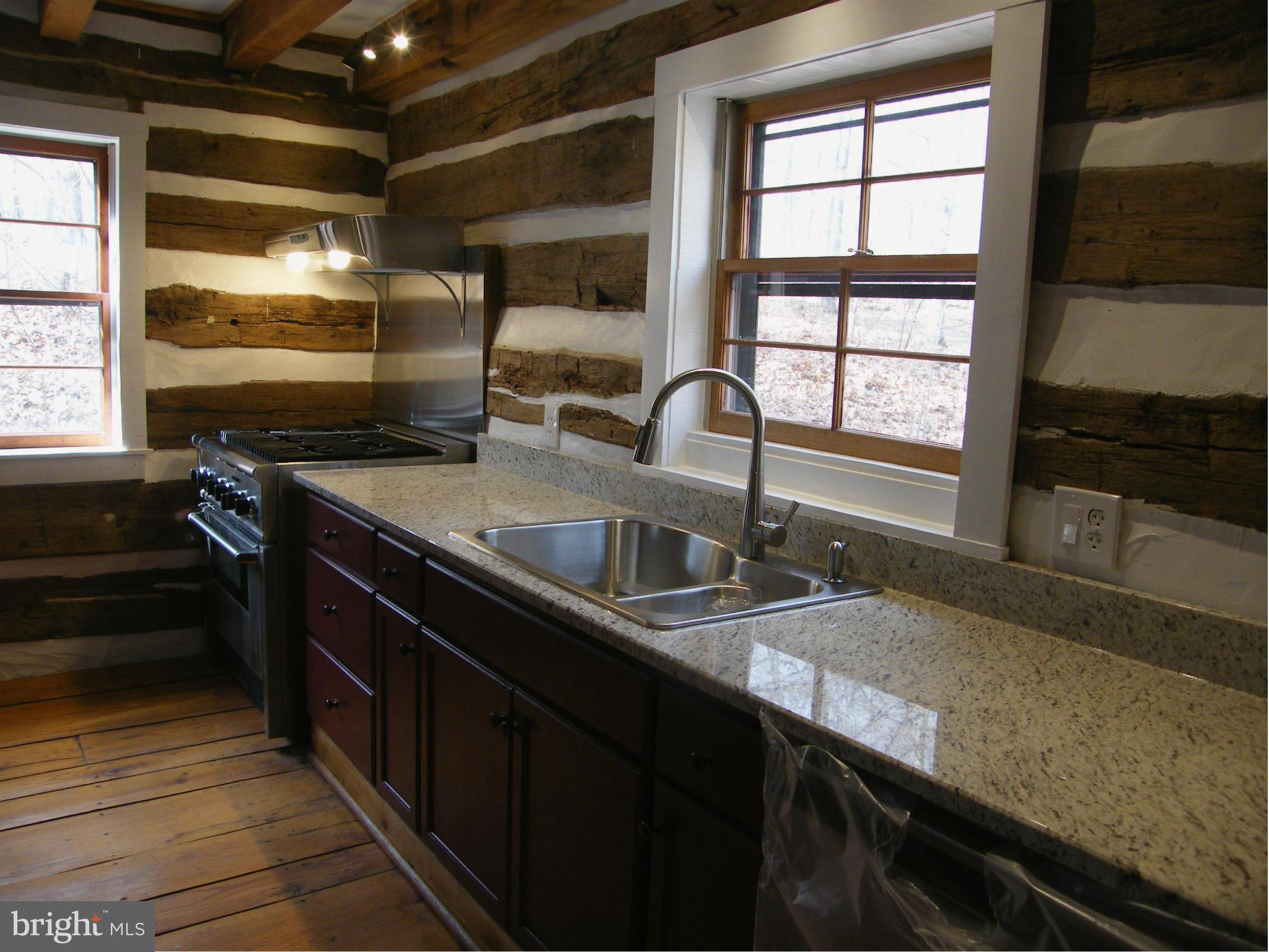 13261 Wilt Store Road Leesburg, VA 20176 - Photo 6 of 30 Kitchen