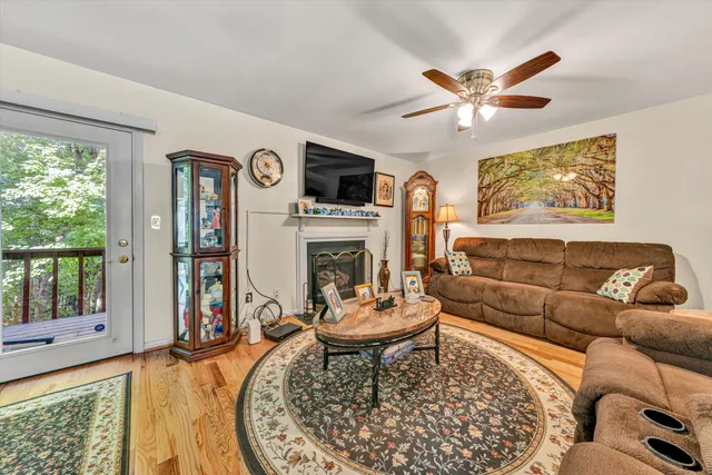 $279,950 | 3516 Stonehenge Square, Roanoke, VA 24018