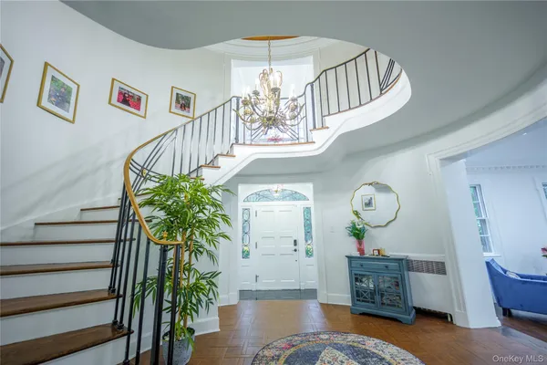 $17,500 | 10 Hidden Pond, Muttontown, NY 11545