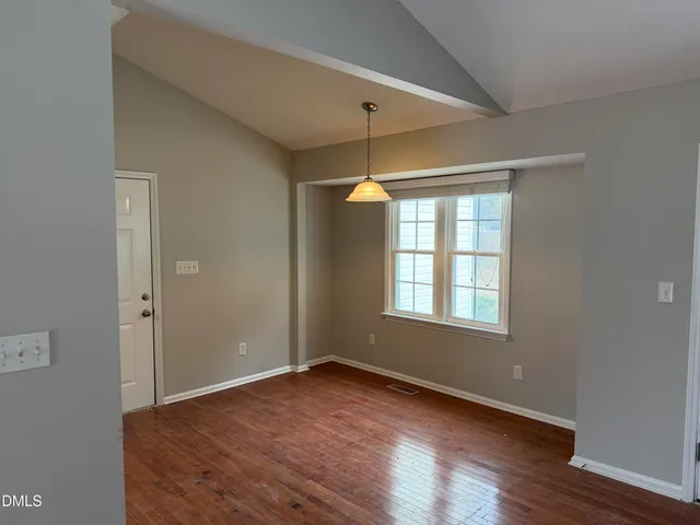 $1,900 | 407 Dairy Road, Clayton, NC 27520