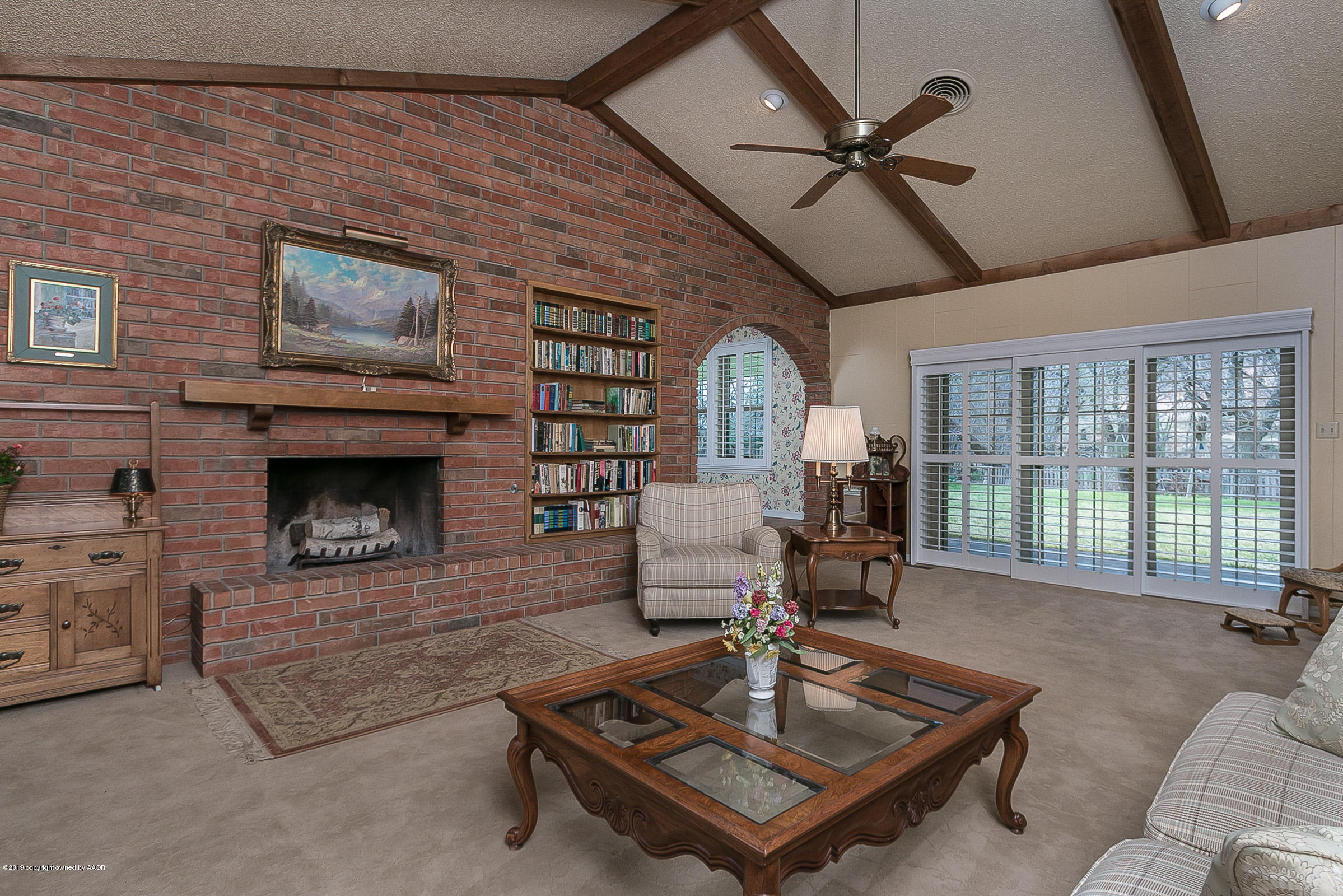 19540 Chaparral Road Canyon, TX 79015 - Photo 7 of 42 007_Living Room