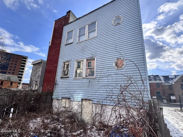 $170,000 | 65 Plum Street, Albany, NY 12202
