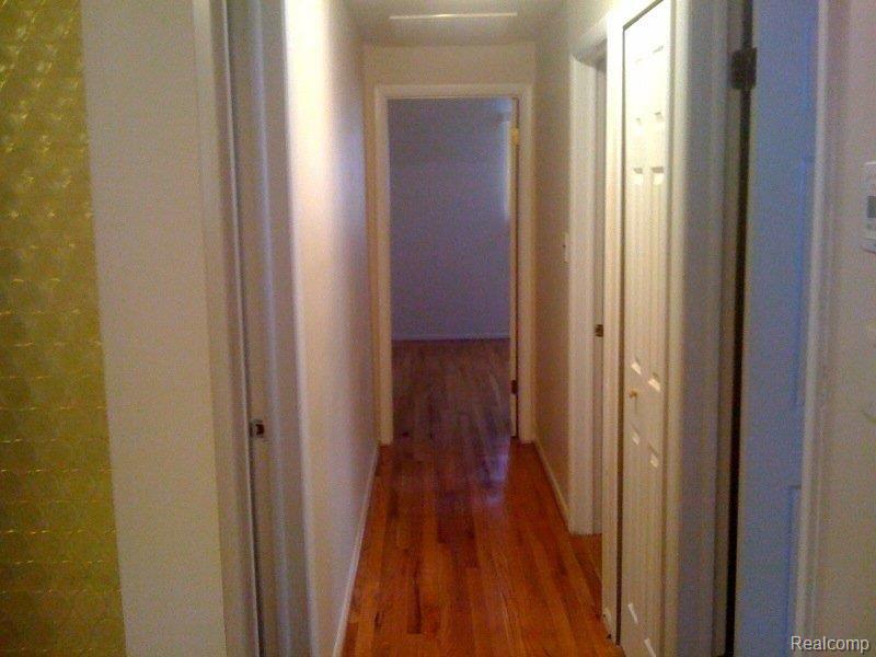 23885 Rockingham Street Southfield, MI 48033 - Photo 16 of 16 hall rock
