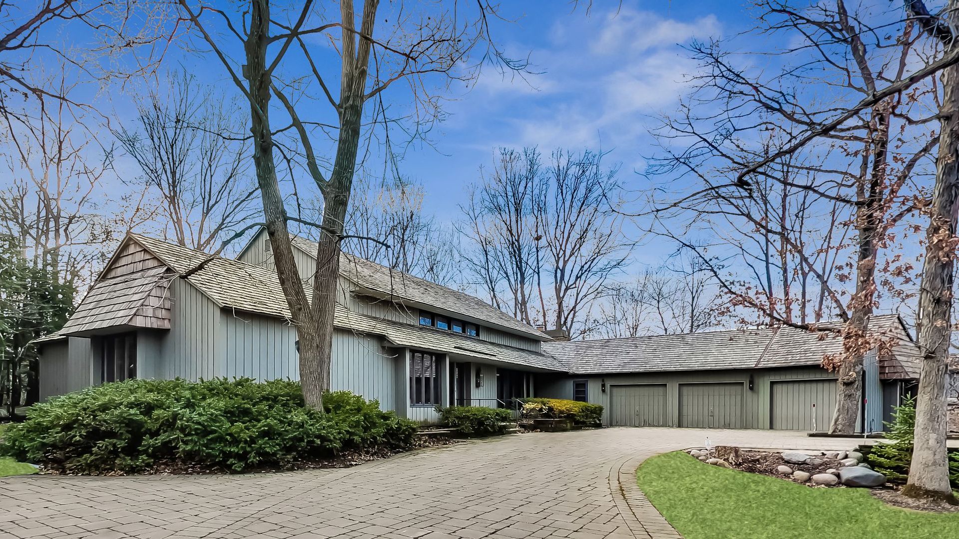 1116 Hillside Road Northbrook, IL 60062 - Photo 1 of 28
