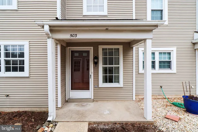 $1,695 | 503 Barrington Court, Palmyra, PA 17078