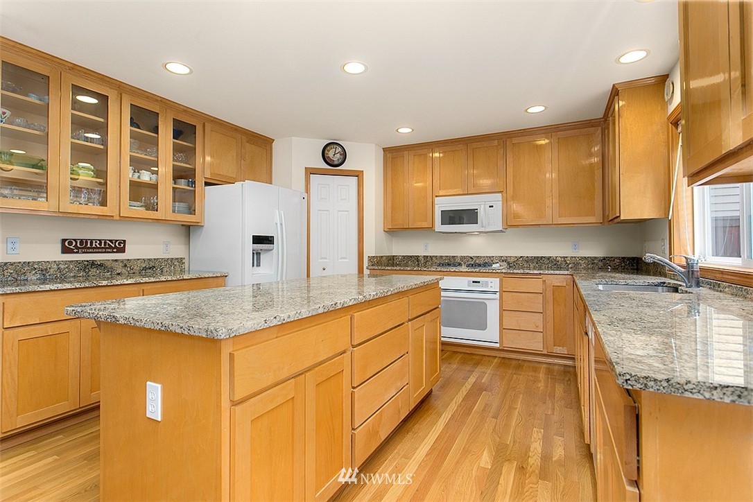 24213 18th Place West Bothell, WA 98021 - Photo 2 of 23